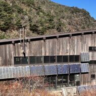 【安達太良山】くろがね小屋27億円再建の是非